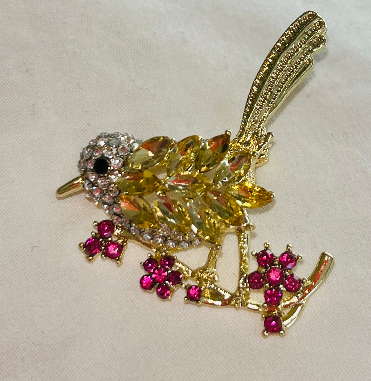 Magpie Rhinestone Brooch