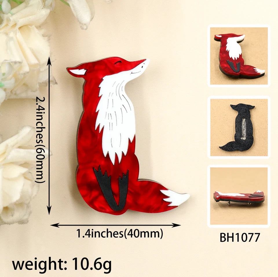 Suave Red Fox Brooch