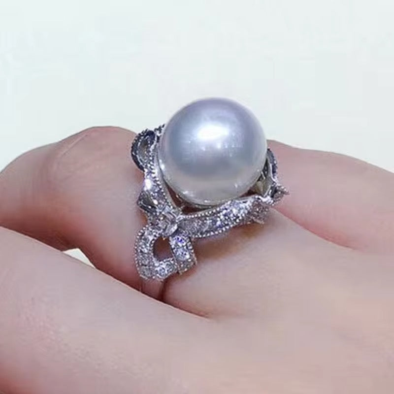 Show-Stopping Simulated Pearl Ring