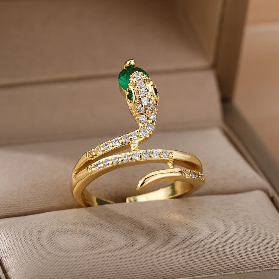 Green Zircon Lucky Snake Ring