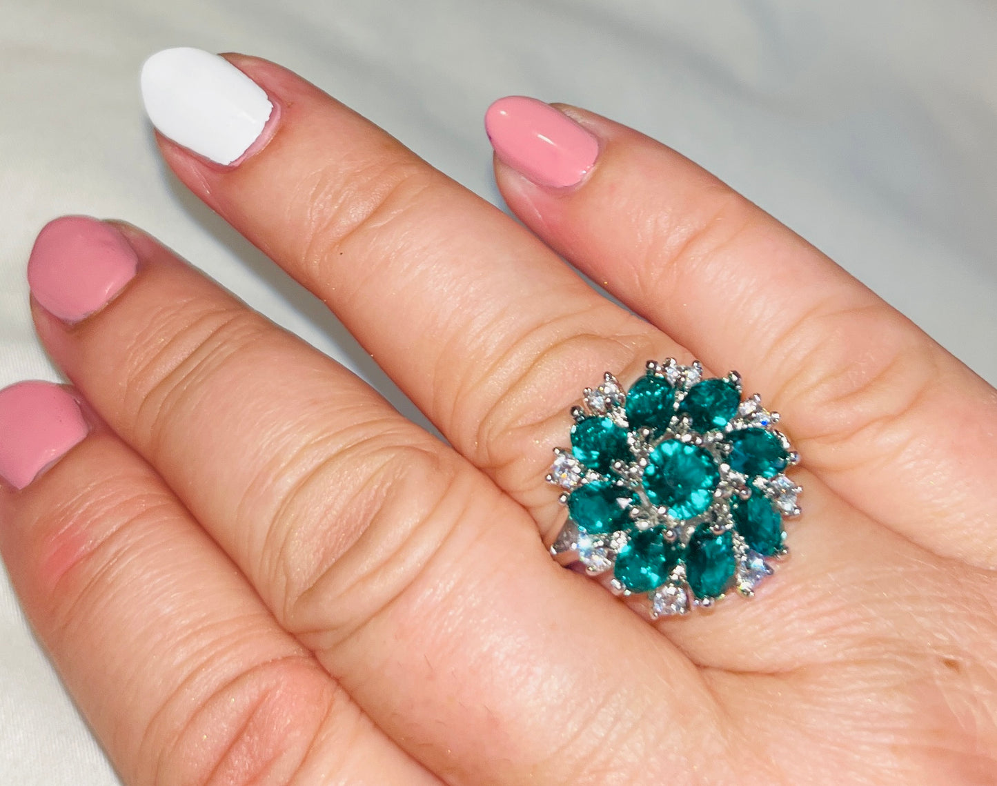 Austrian Crystal Green Flower Ring