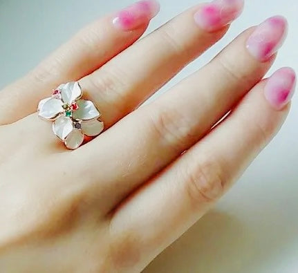 Frosted Poinsettia Ring