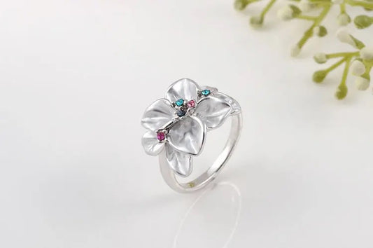 Frosted Poinsettia Ring