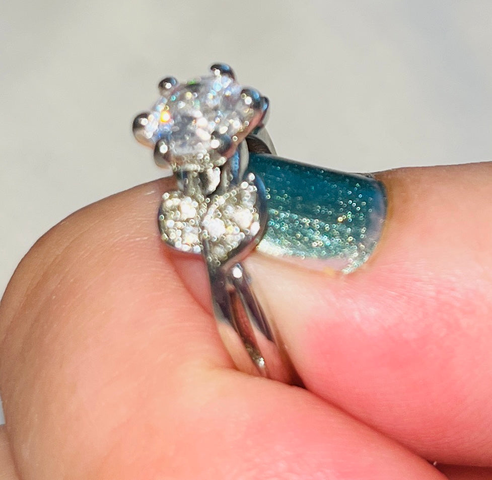 AAA CZ Solitaire Flower Leaf Accent Ring