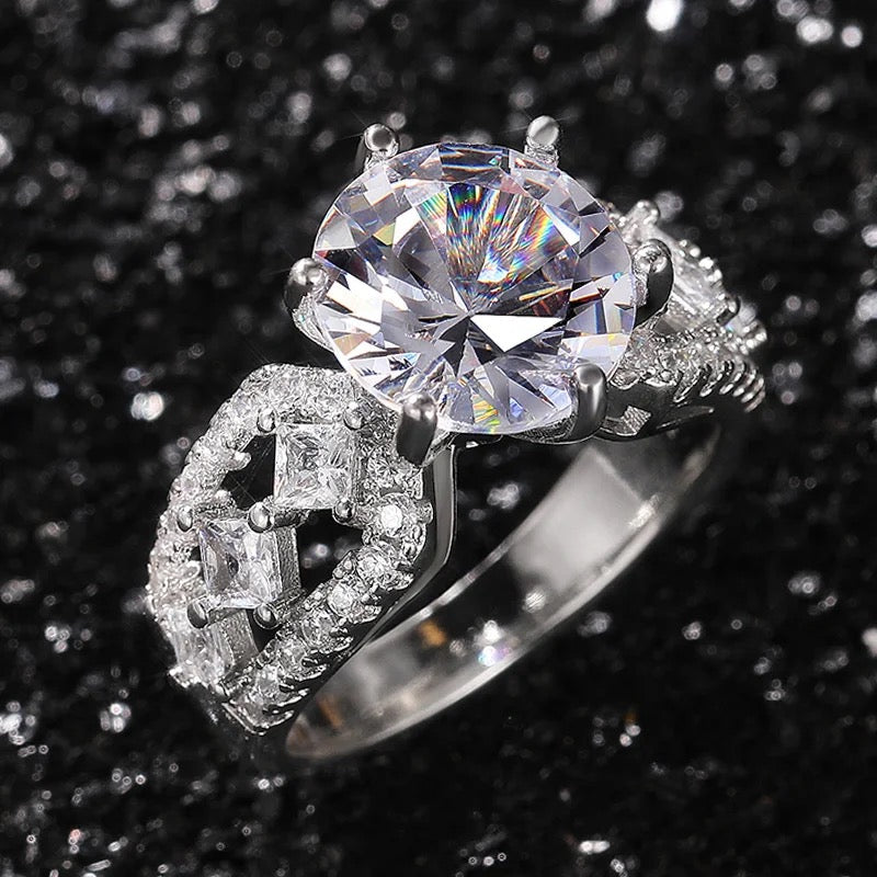 Luxury CZ Big Round Solitaire Ring