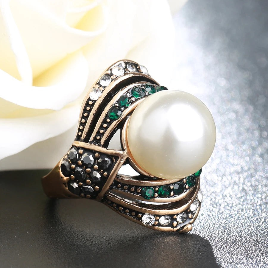 Big “Pearl of the Sea” CZ Ring