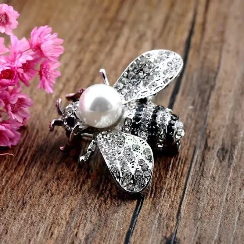 Bumble Bee Brooch