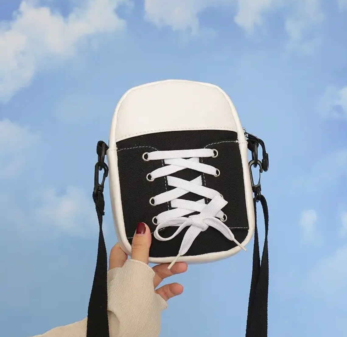 Skechers Sneaker Crossbody Bag