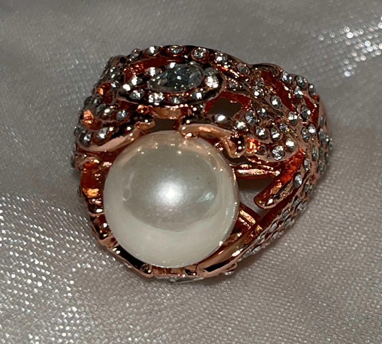 Feather Crystal Pearl Party Ring